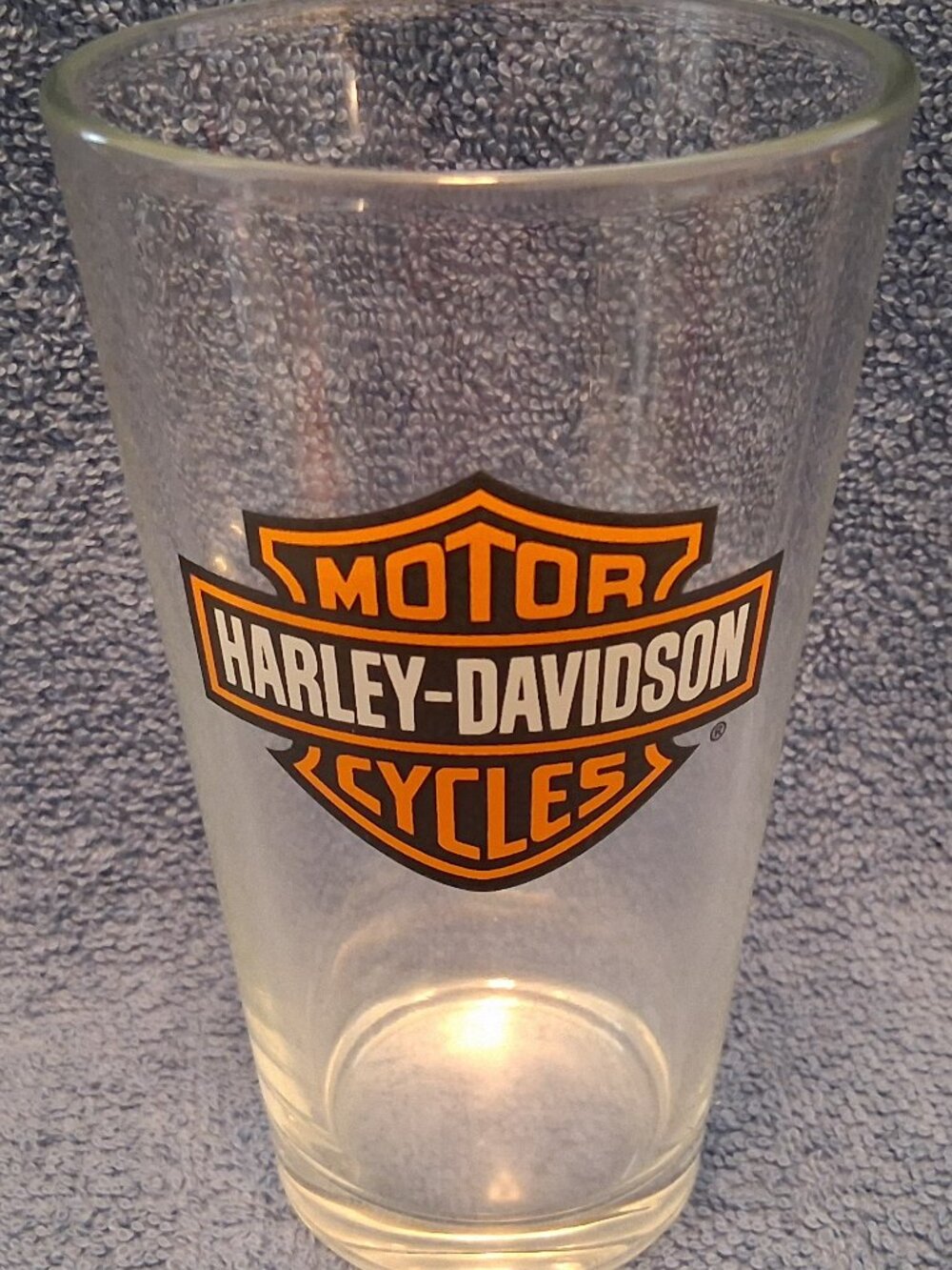 Set of 2 Harley-Davidson Motorcycles Pint Glasses - Bar & Shield Logo Barware - Picture 3 of 4